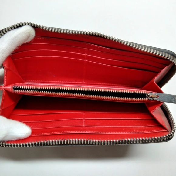 Christian Louboutin Long Wallet  Black Leather Zippy compact wallet - Picture 3 of 9